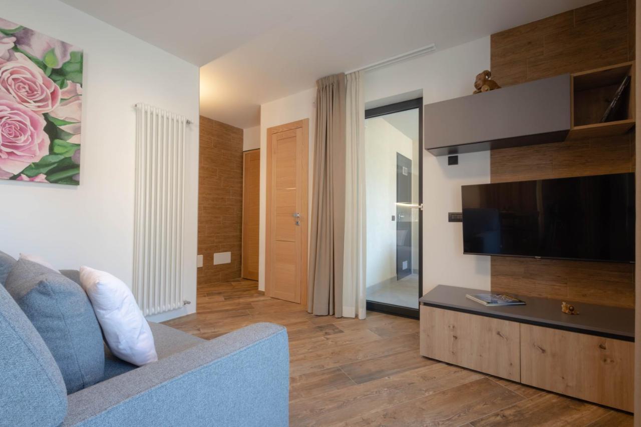 San Martin Holidays Home - Stay, Work & Fun Pont-Saint-Martin Exterior foto